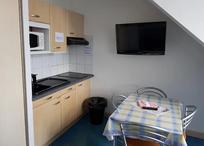 Bellevue Thermes De La Reine 호텔 2*